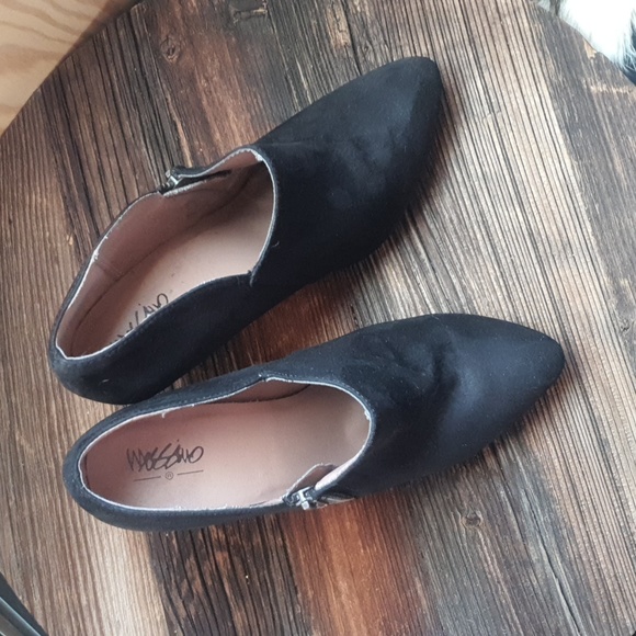 Mossimo Black High Heel Booties - Picture 3 of 8